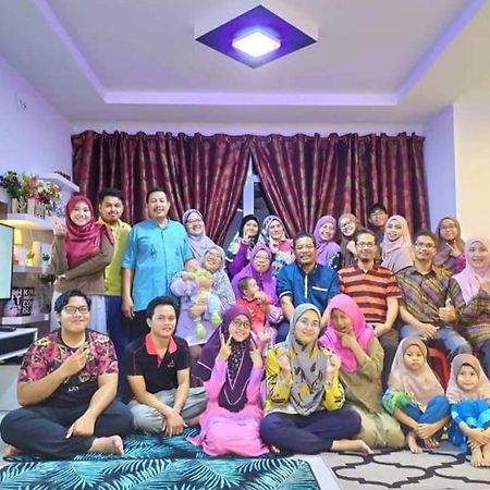 Homestay Shah Alam - Near I-Cty ภายนอก รูปภาพ