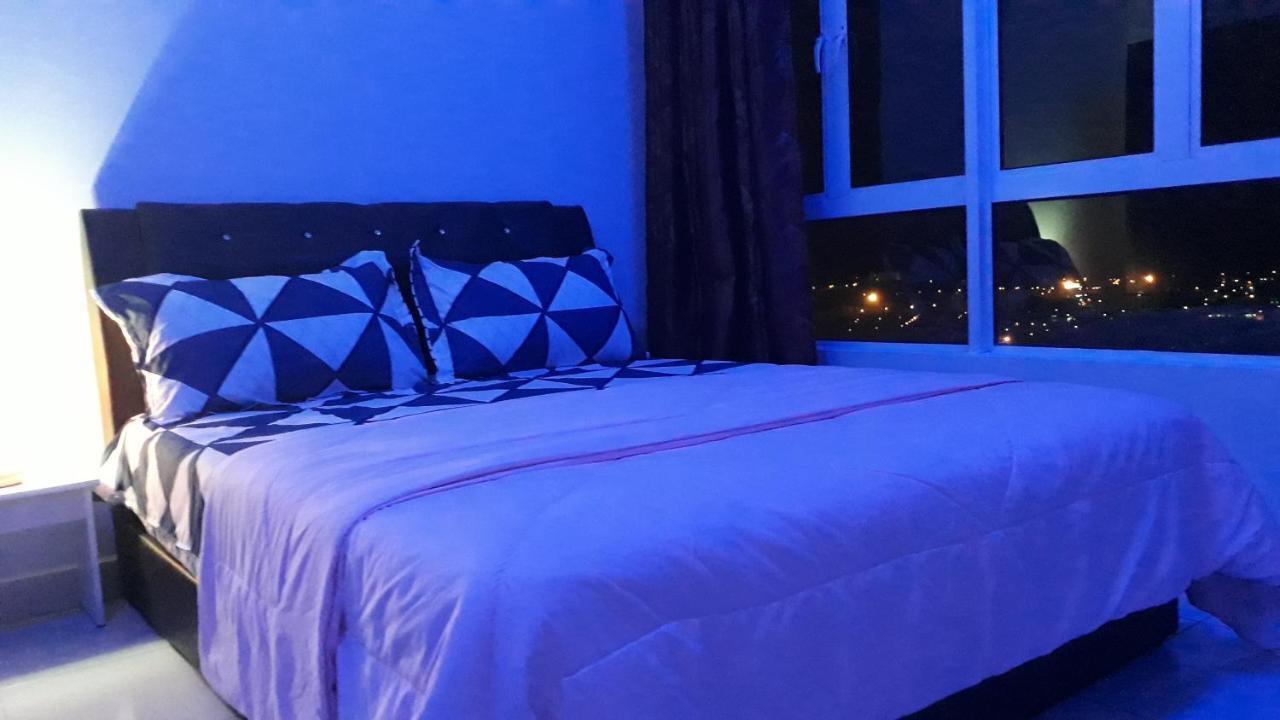 Homestay Shah Alam - Near I-Cty ภายนอก รูปภาพ